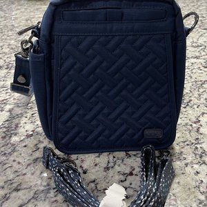 Lug Flapper - Navy